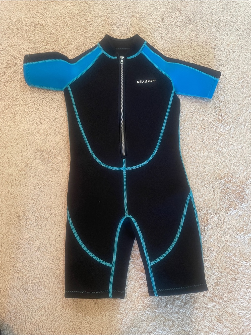Seaskin Kids Short Sleeve Swim Rashguard - Black with Blue Accents